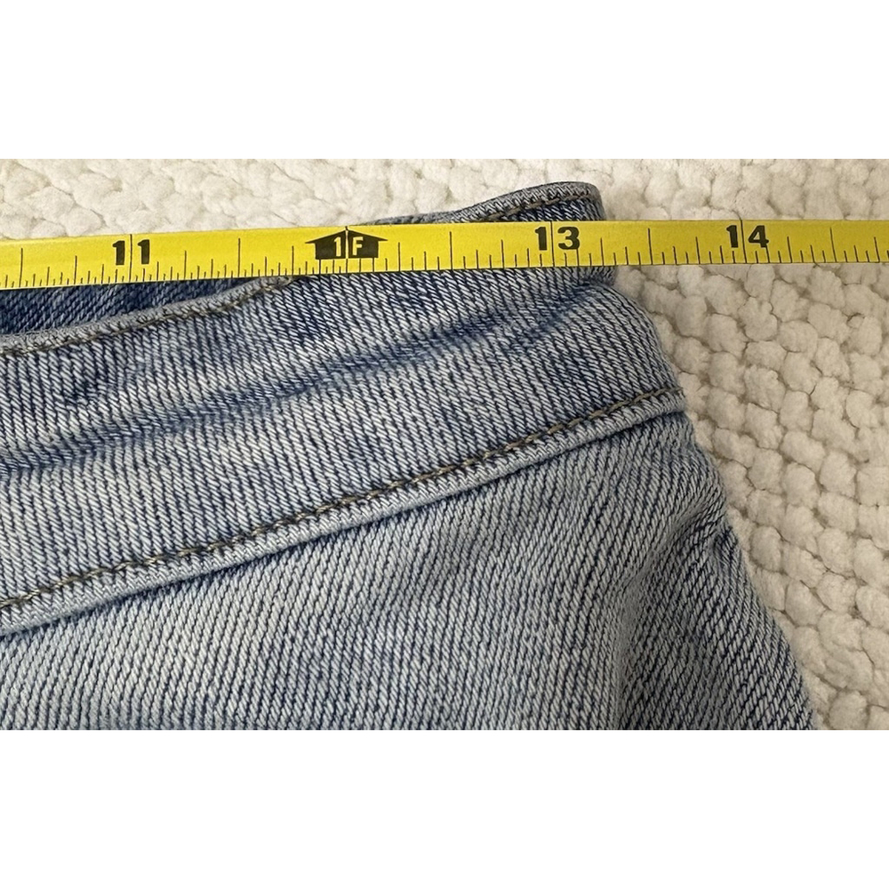 Almost Famous Women’s Distressed Frayed Cut Off Jean Blue Denim Shorts Size 5 - Picture 6 of 7